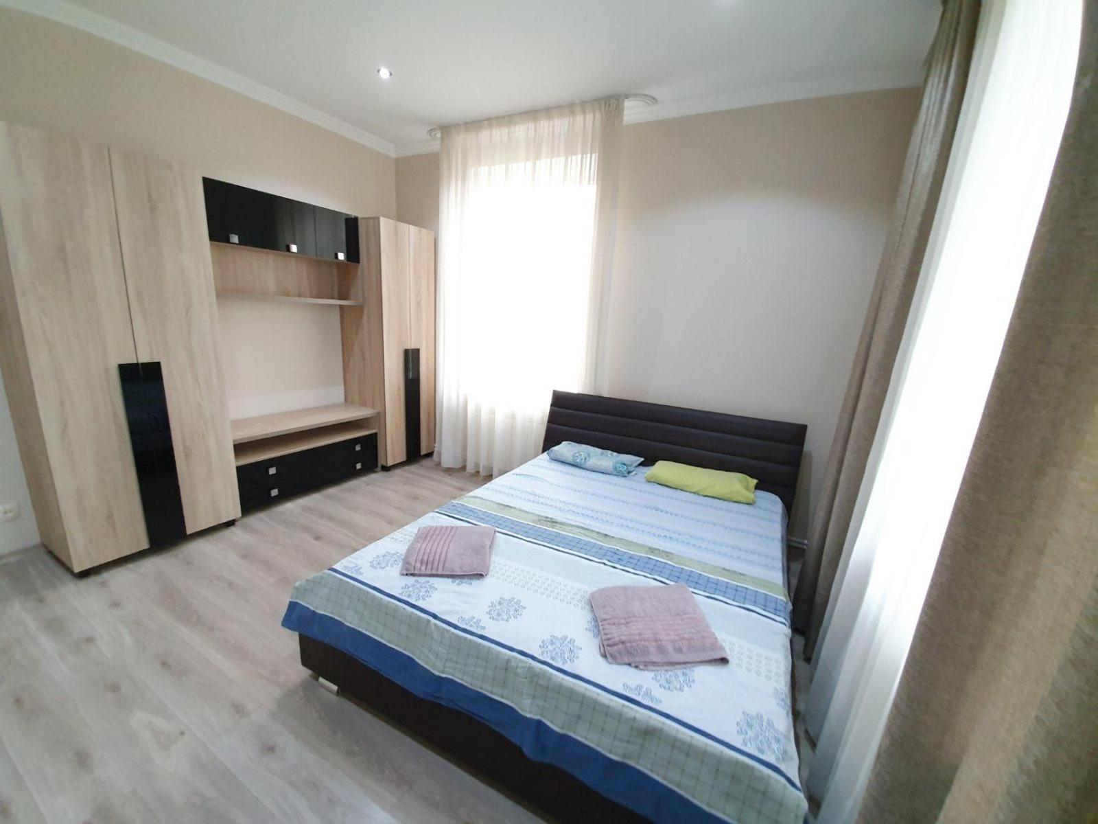 Tourist Home At Stefan Cel Mare With 2 Rooms Chişinău Esterno foto