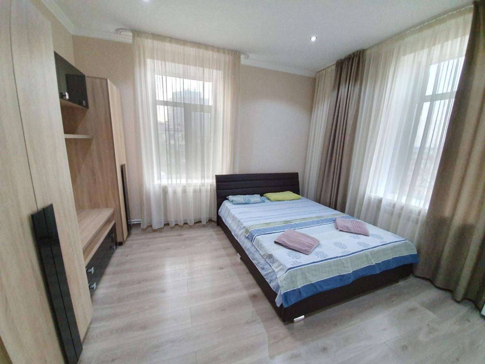 Tourist Home At Stefan Cel Mare With 2 Rooms Chişinău Esterno foto