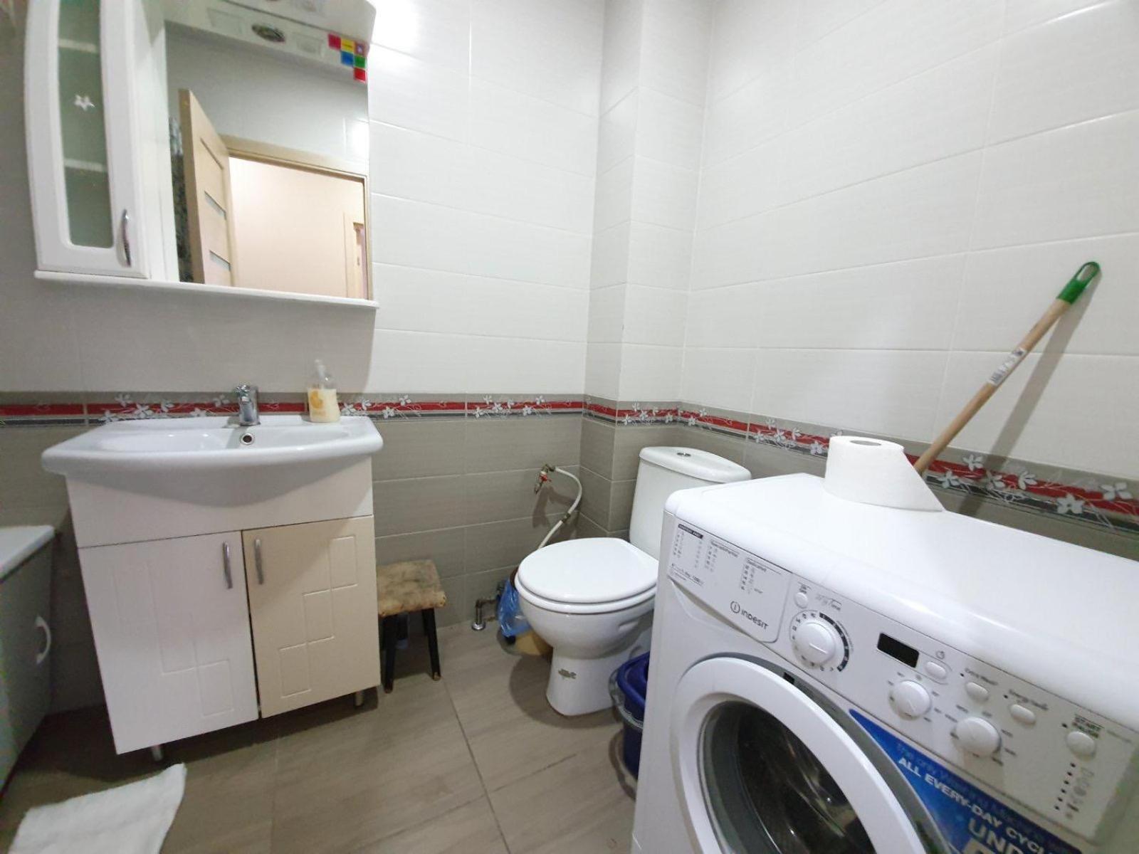 Tourist Home At Stefan Cel Mare With 2 Rooms Chişinău Esterno foto