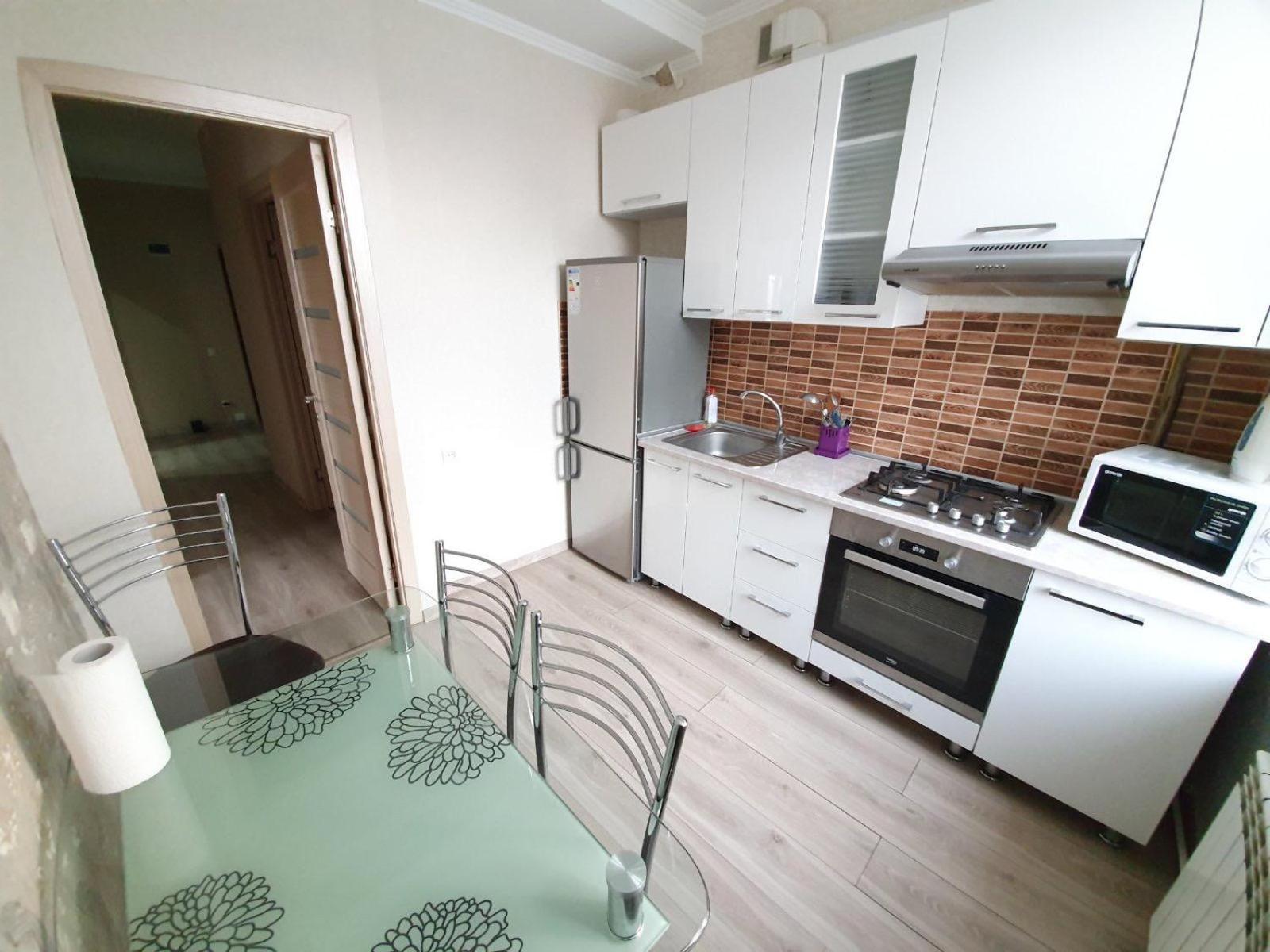 Tourist Home At Stefan Cel Mare With 2 Rooms Chişinău Esterno foto